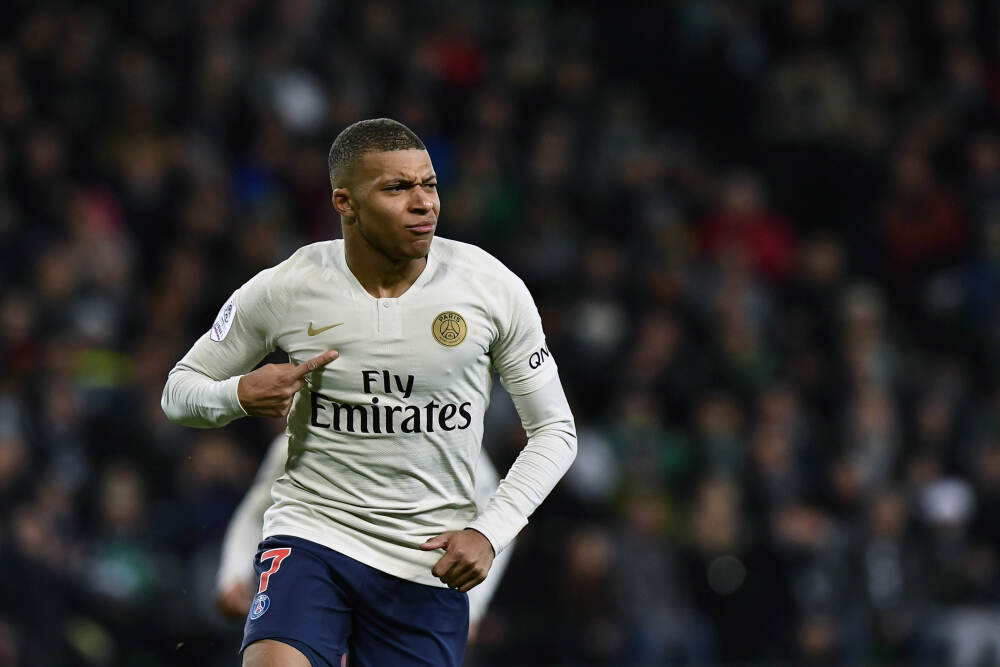 乘风“光储一体化”时代浪潮，东方日升打开增长新曲线